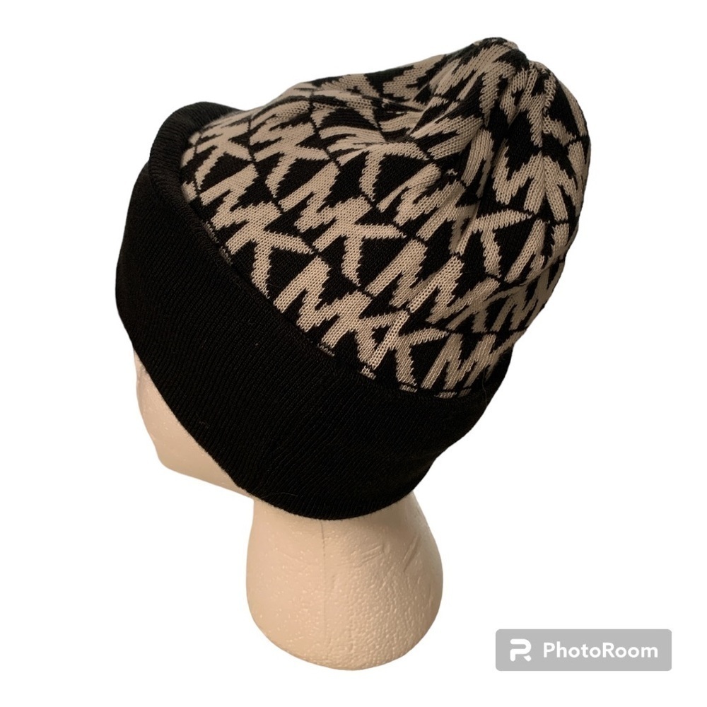Michael Kors Signature Logo Beanie NWT
